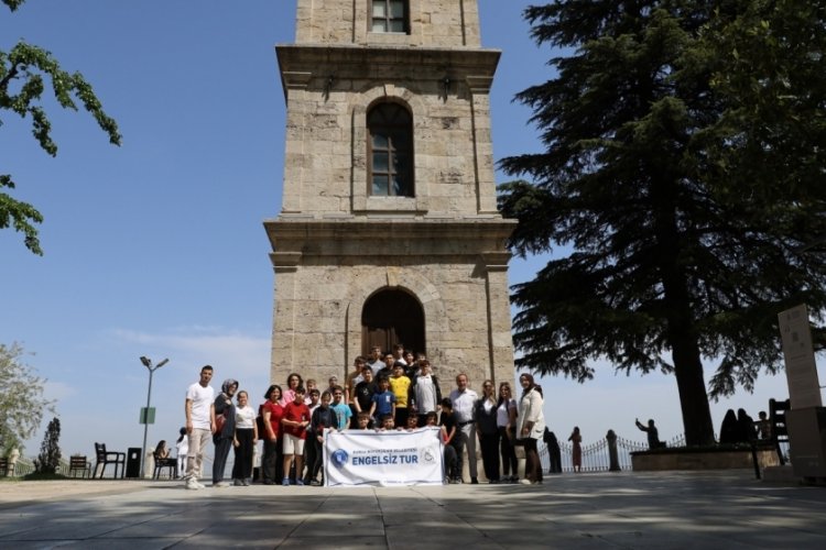 Bursa'nın güzelliklerini 'Engelsiz tur' ile tanıdılar