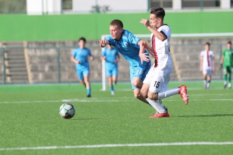 U17'de Şampiyon Gemlik Belediyespor