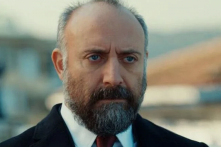 Halit Ergenç aylık gelirini açıkladı
