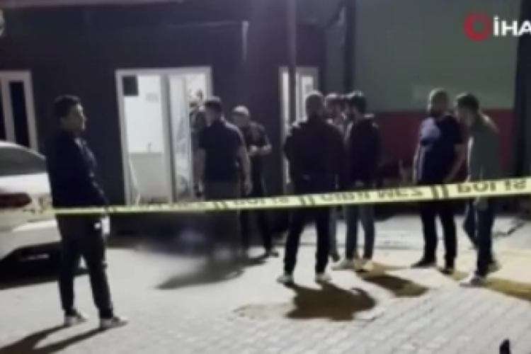 Gece kulübünün önünde cinayet!