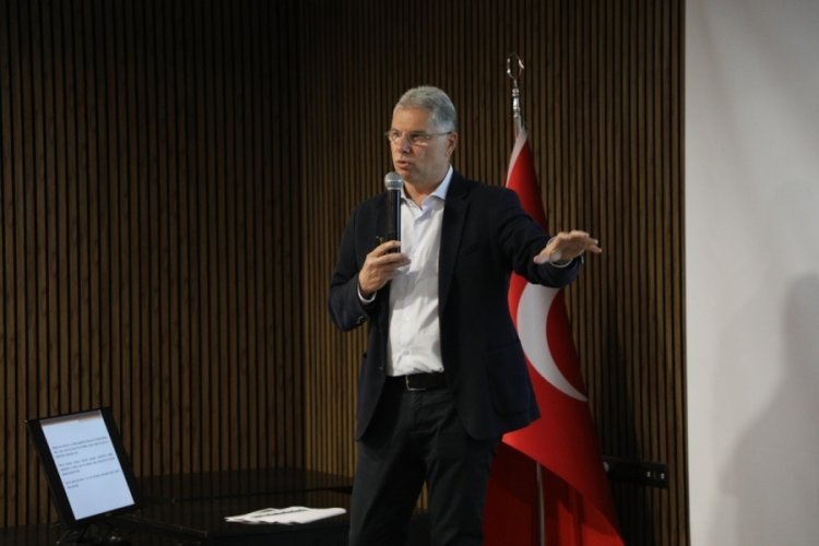 Başkan Dalgıç: "Güzelyalı'nın yol haritası hazır!"