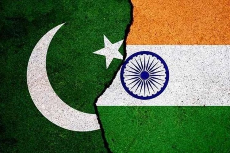 Pakistan ile Hindistan ateşkes ilan etti