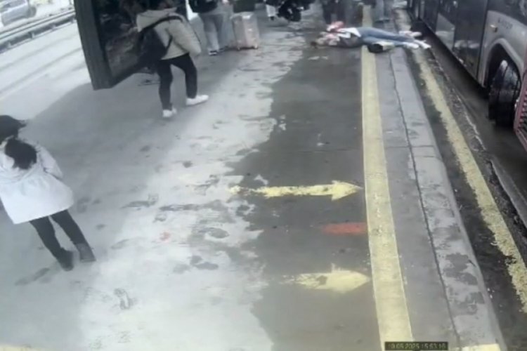 Metrobüs kazasının güvenlik kamerası görüntüsü ortaya çıktı