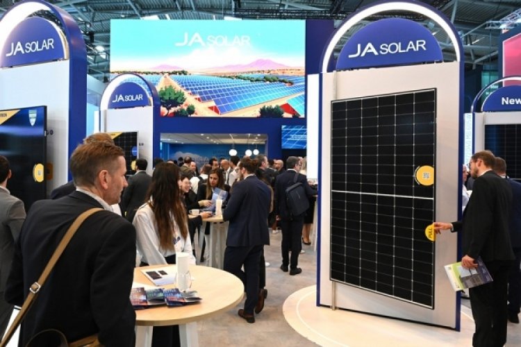 Intersolar Münih'e Ensia çıkarması