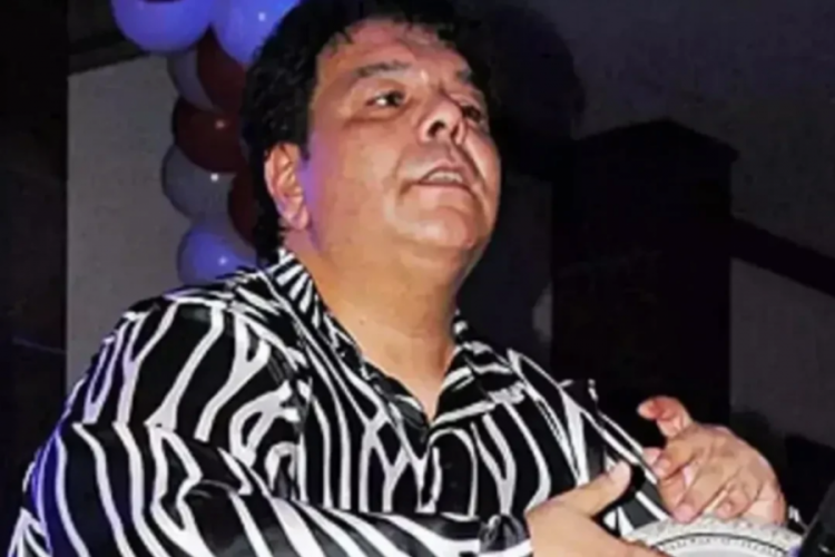 Roman müziğinin ünlü ismi hayatını kaybetti