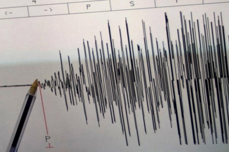 Akdeniz depremi sonrası açıklama! Ege deprem kümesine dikkat!