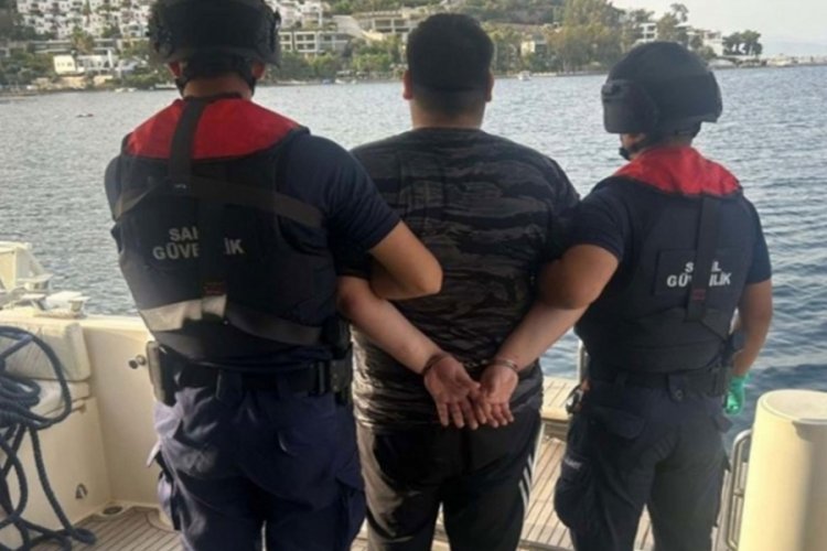 Cinayetten aranan 'Casper Çetesi' üyesi, yurt dışına kaçarken yakalandı