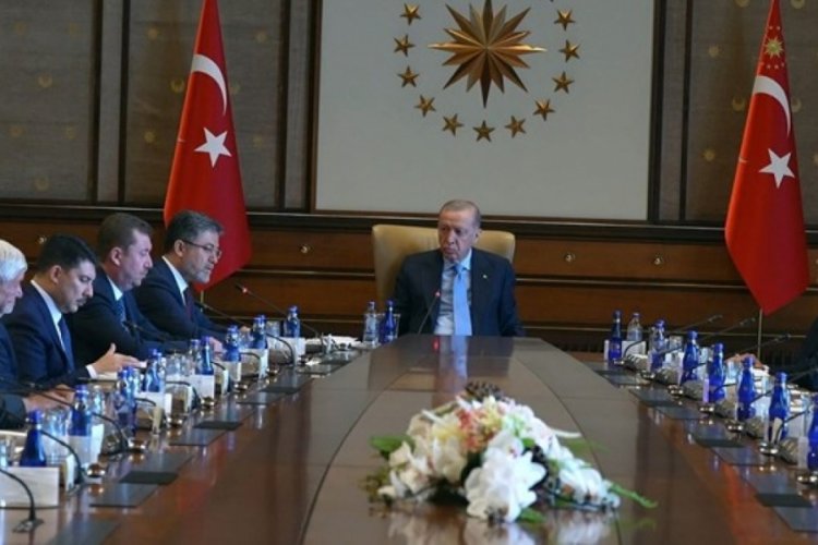 Cumhurbaşkanı Erdoğan: En az zayiatla atlatacağız