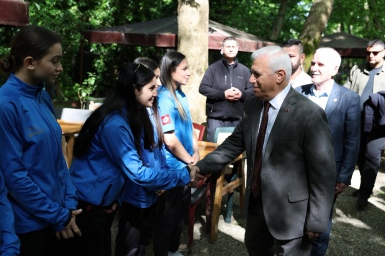 Başkan Bozbey, Bursa'nın gururu sporcularla buluştu