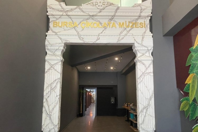 Bursa'nın en tatlı müzesi: Her şey çikolatadan...