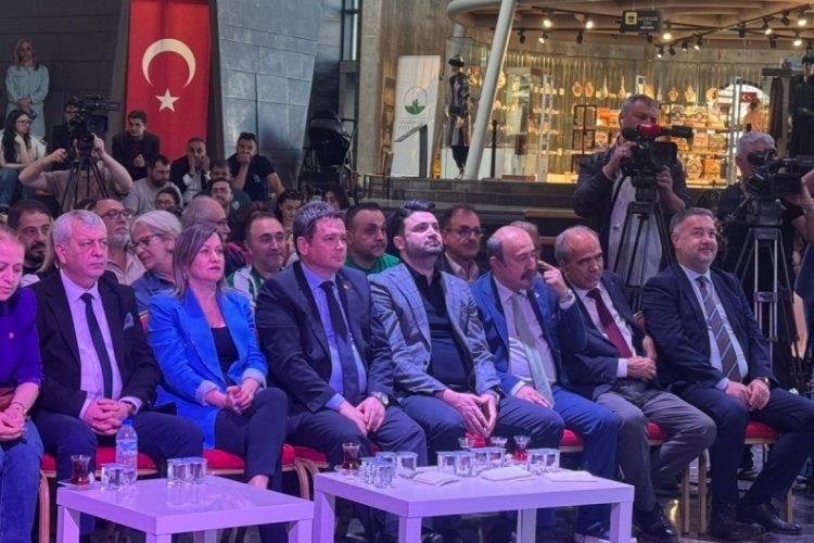 Bursa'da anlamlı kutlama! Şampiyonluğun 15. yılı