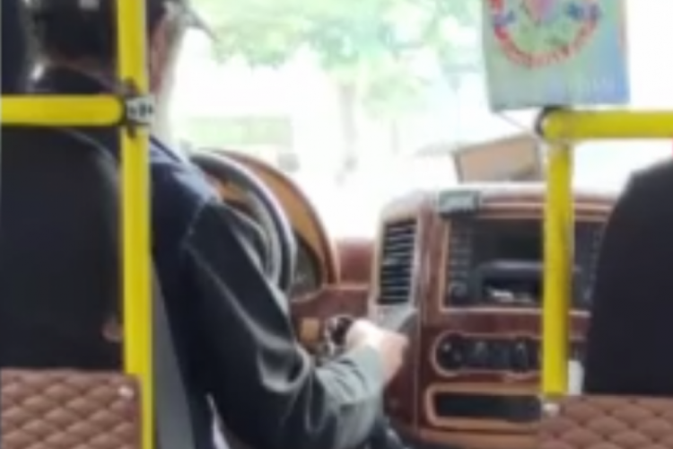 Bu minibüse binen pişman oldu! Bursa'da akılalmaz anlar