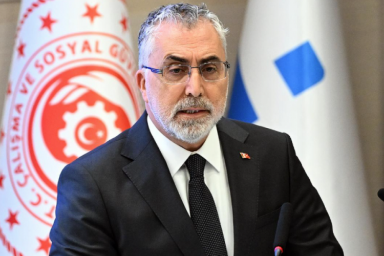 Bakan Işıkhan: İşsizlik oranı son 25 yılın en düşük seviyesinde