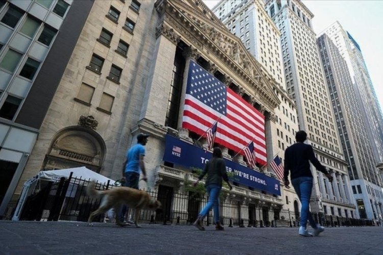 Moody's, ABD'nin kredi notunu düşürdü
