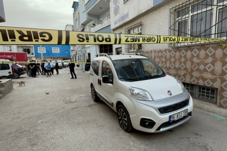 Bursa'da kapısının önünde silahlı saldırıya uğradı! Pusu kurup...
