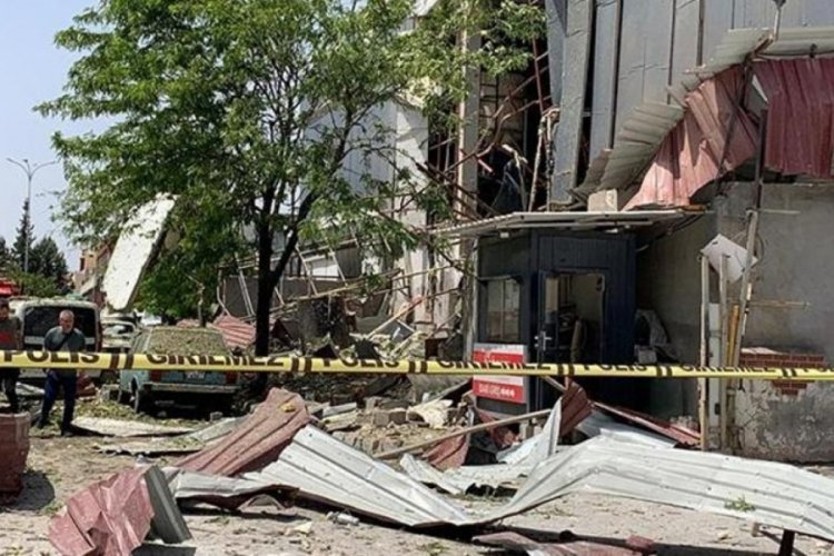 Halı yıkama fabrikasında korkutan olay