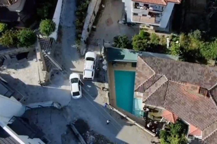 Turizm cennetinde lüks villada cephanelik ele geçirildi