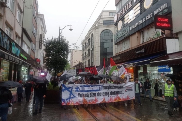 Bursa'da Filistin'e destek yürüyüşü düzenlendi
