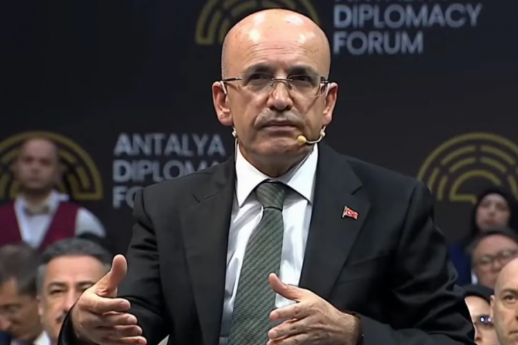 Bakan Şimşek'ten hakkında çıkan haberlere sert tepki!