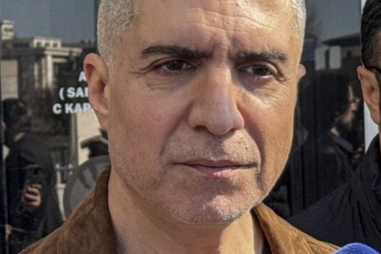 Özcan Deniz'den gönderme