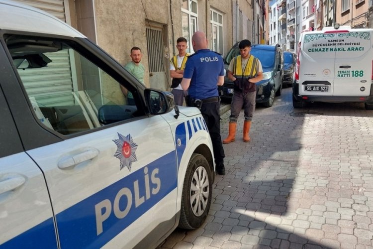 Apartmana yayılan koku, acı gerçeği ortaya çıkardı