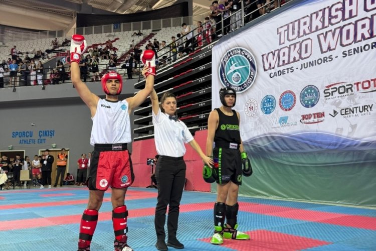 Bursalı genç sporcu dünya ikincisi oldu