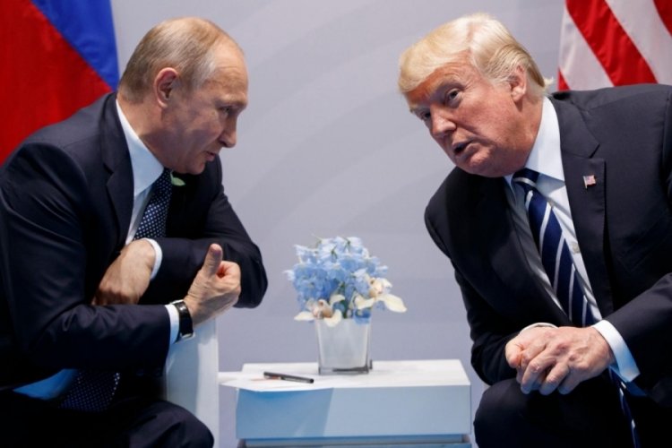 Trump ile Putin telefonda görüştü!