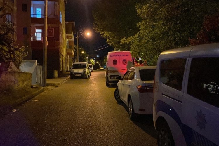 Karnından vurulan kadın hastaneye kaldırıldı