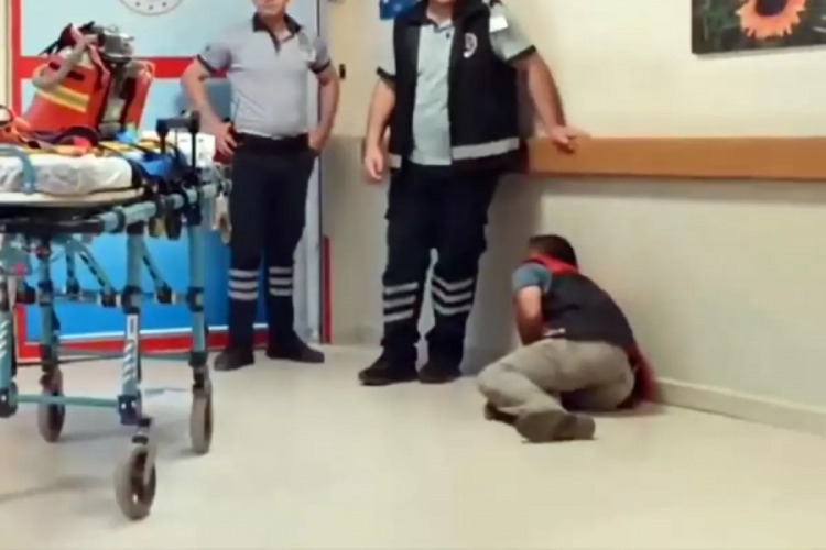 Acıların en büyüğünü yaşadı! Bursa'da bir babanın yıkılıp kaldığı an...