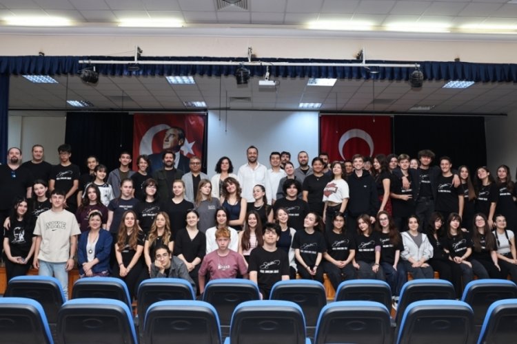 Genç yazarlar deneyimlerini paylaştı