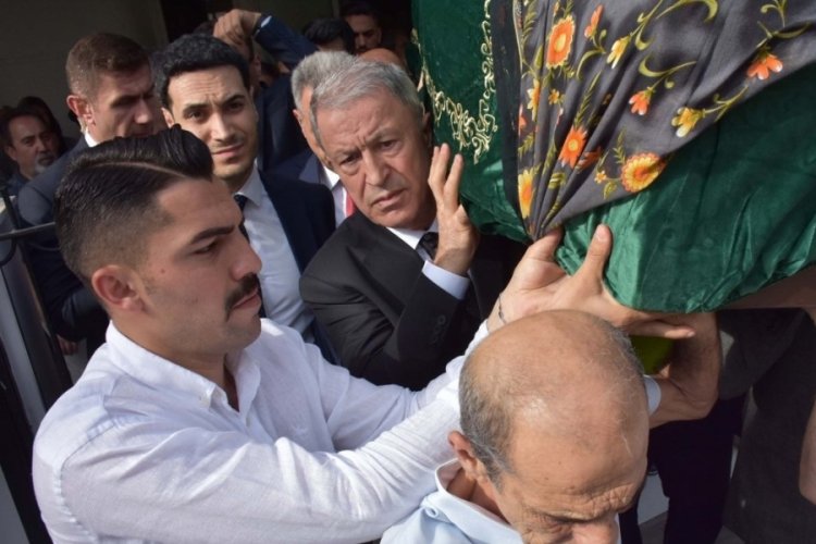 Hulusi Akar'ın acı günü: Kayınvalidesini kaybetti