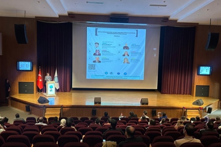 50. yılda 50 katılımcı ile akademik buluşma