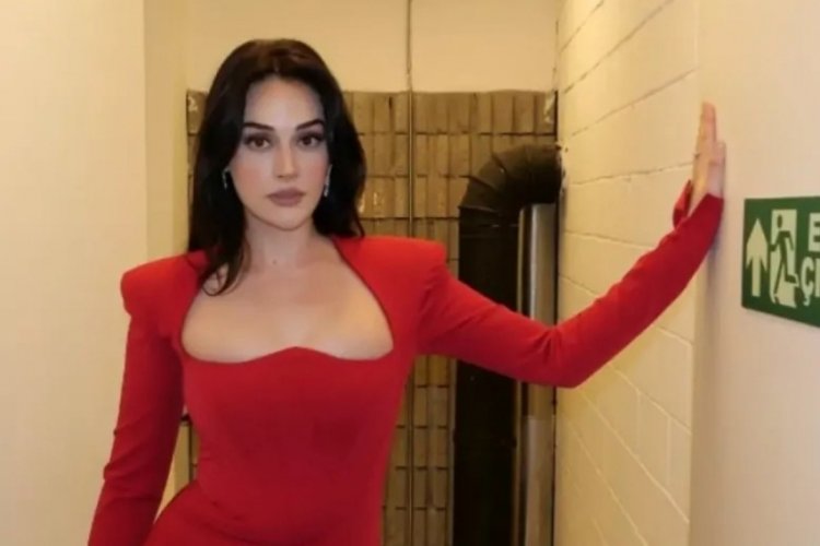 Esra Bilgiç kırmızı elbisesiyle göz kamaştırdı!