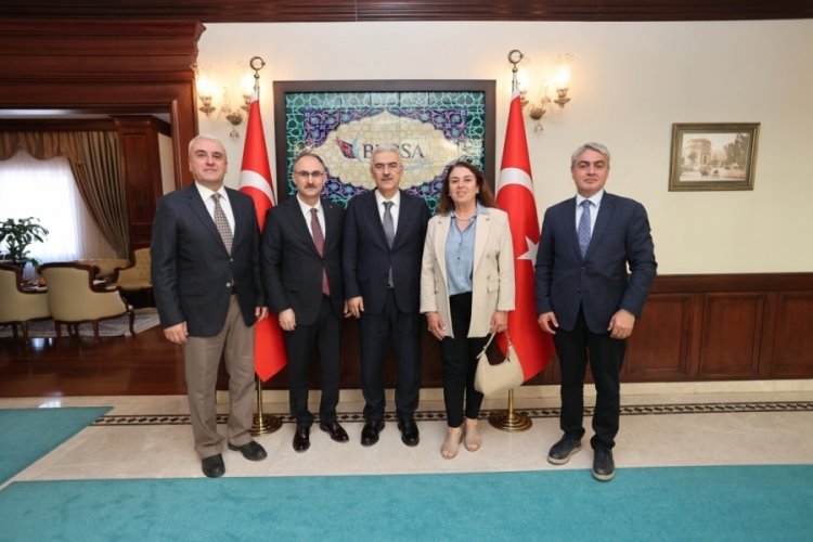 Türkiye Kayak Federasyonu Başkanı Şahin'den, Bursa Valisi Ayyıldız'a ziyaret