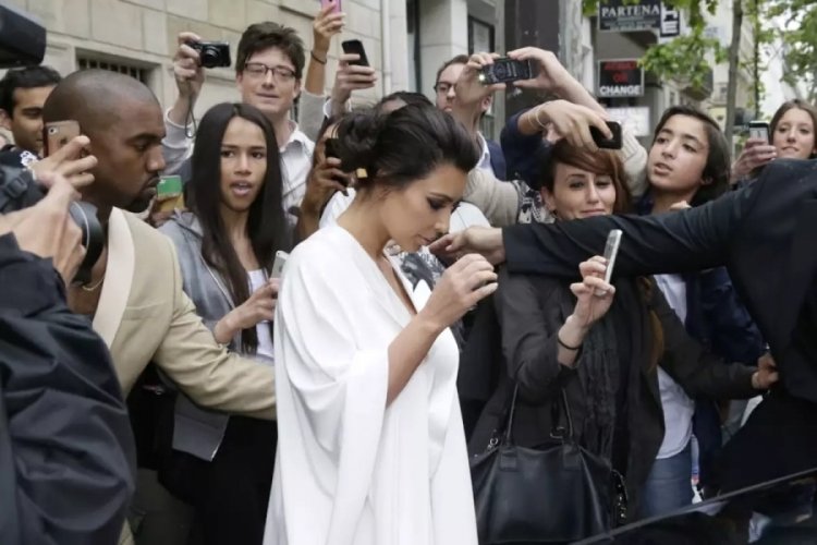 Kim Kardashian'ı kelepçeleyip soyan 7 kişiye hapis cezası