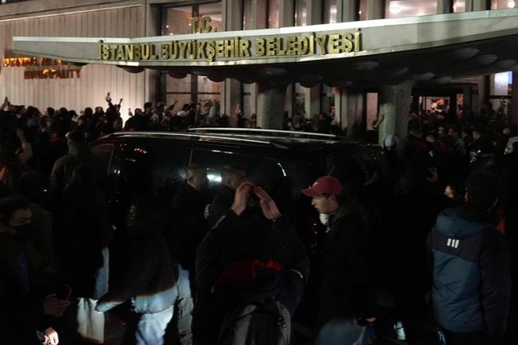 İBB soruşturmasında 4. dalga: 45 kişi adliyede