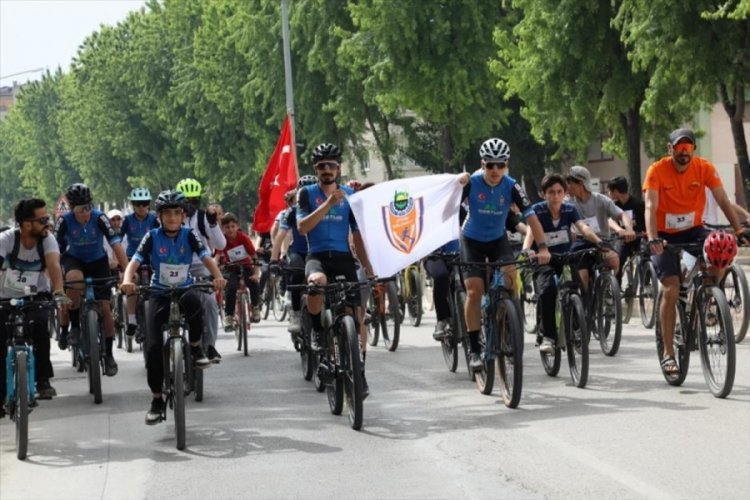İnegöl'de pedallar temiz gelecek için döndü