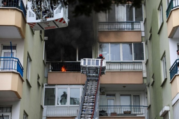 15 katlı binada can pazarı