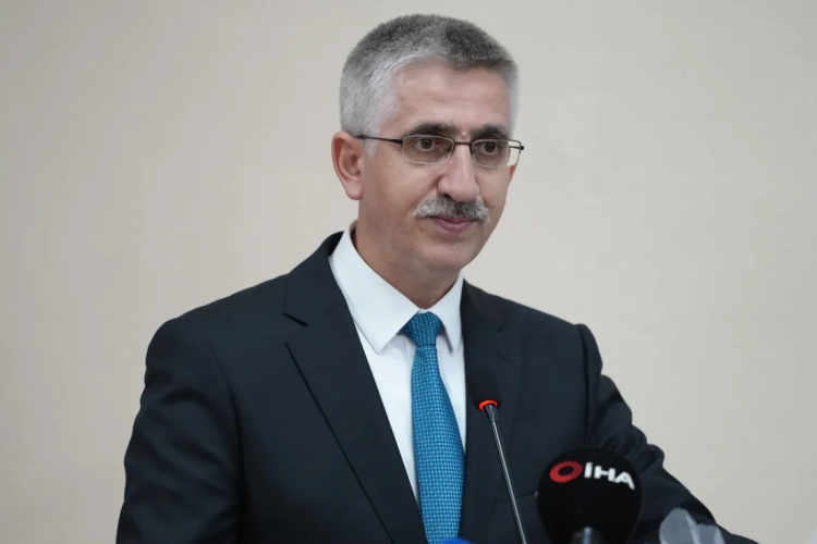 Bakan Yardımcısından sert uyarı: 'Merhaba çocuklar' diyerek İngilizce öğretilmez!