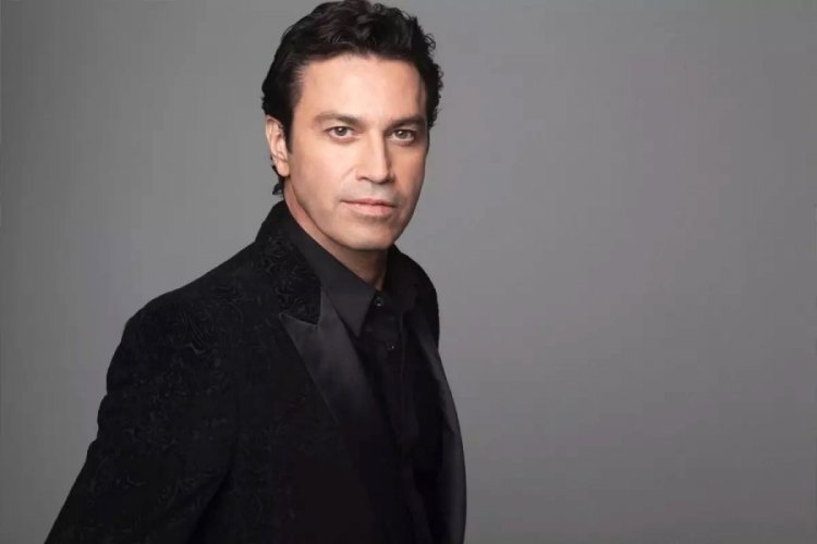 Dünyaca ünlü tenör Mario Frangoulis Türkiye'ye geliyor