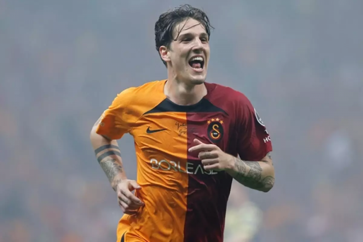 Zaniolo İtalya'yı karıştırdı!