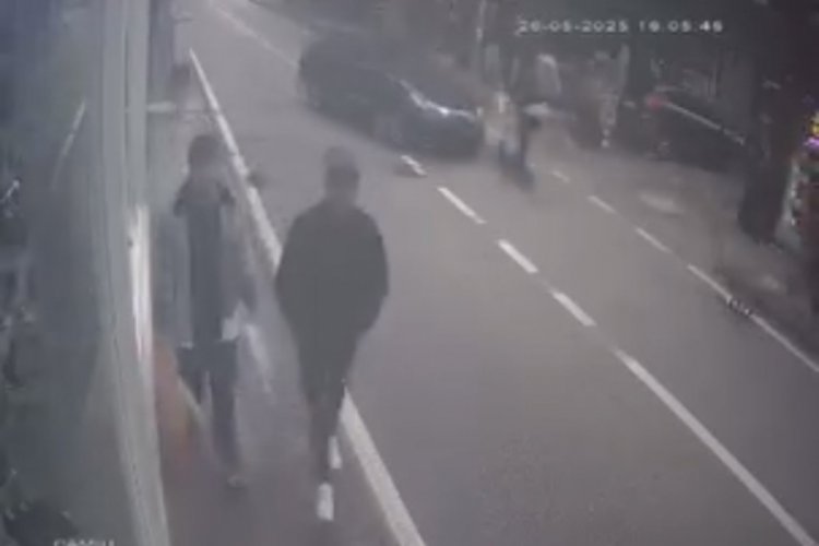 Bursa'da korku dolu anlar! Ani dönüş kaza getirdi
