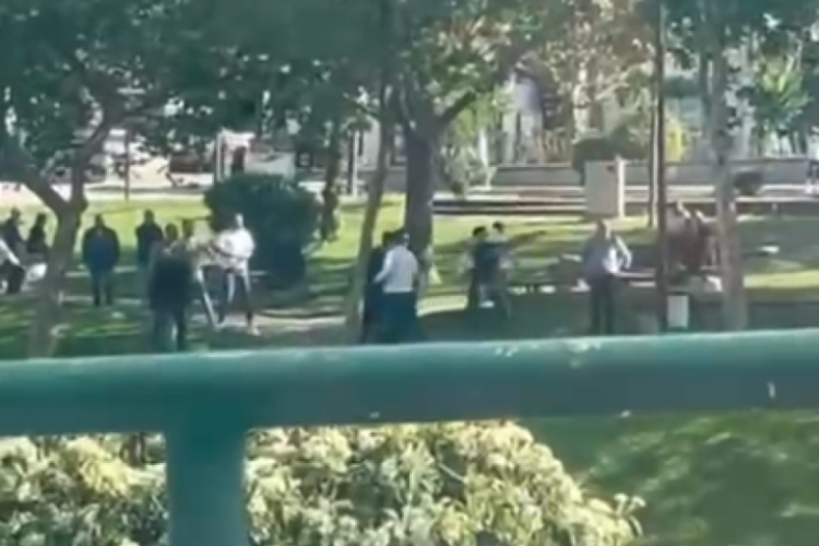 Bursa'nın göbeğinde silahlı çatışma!