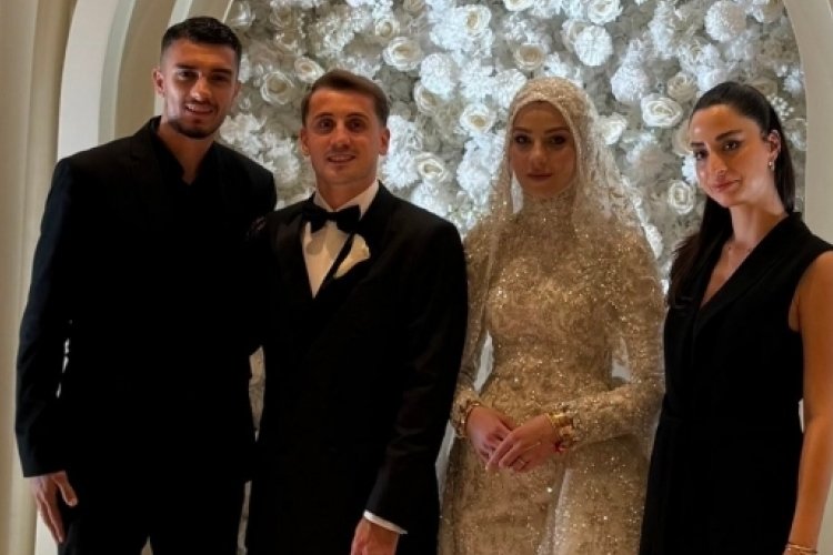 Aktürkoğlu evlendi!