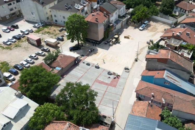 İnegöl Belediyesi'nden bir ücretsiz otopark alanı daha