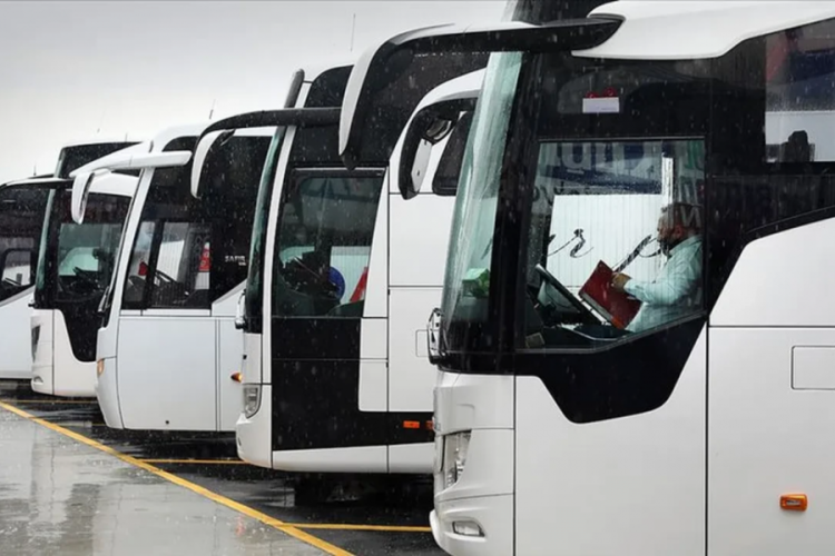 Kurban Bayramı'nda memleketine gidecekler dikkat! Biletler tükendi