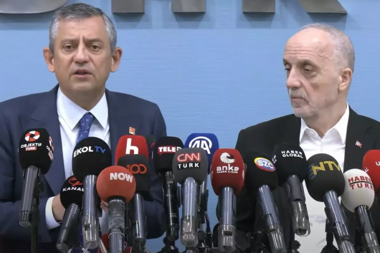 Özgür Özel'den asgari ücret açıklaması! TÜRK-İŞ'i ziyaret etti