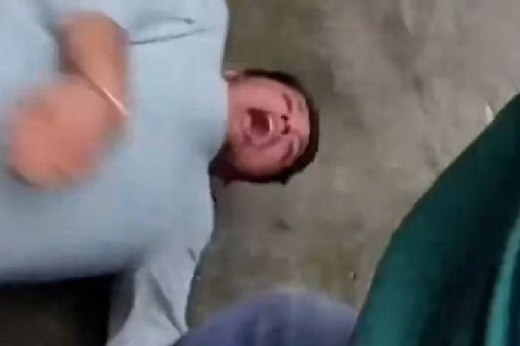 Selfie çekmek istediği kaplanın saldırısına uğradı!