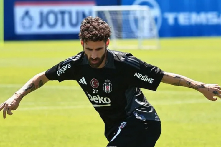 Beşiktaş kondisyon ve taktik çalıştı