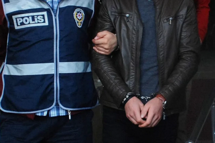 İstanbul'da yasa dışı bahis çetesine darbe